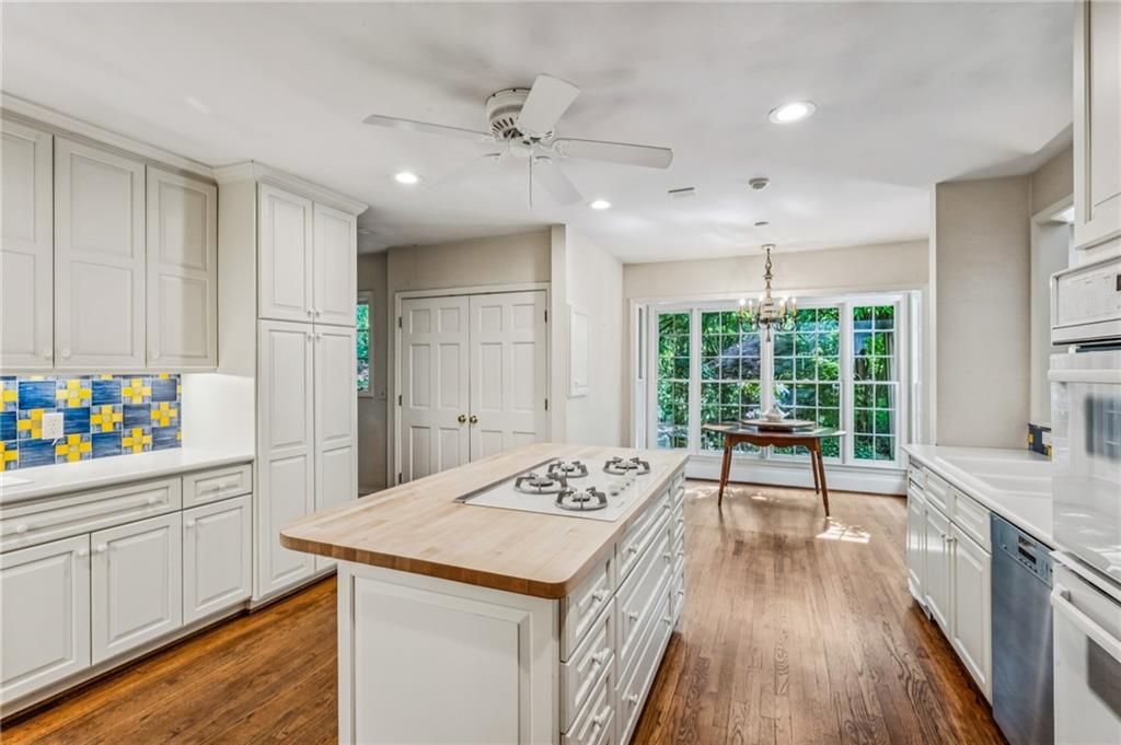 2605 Red Valley Road NW