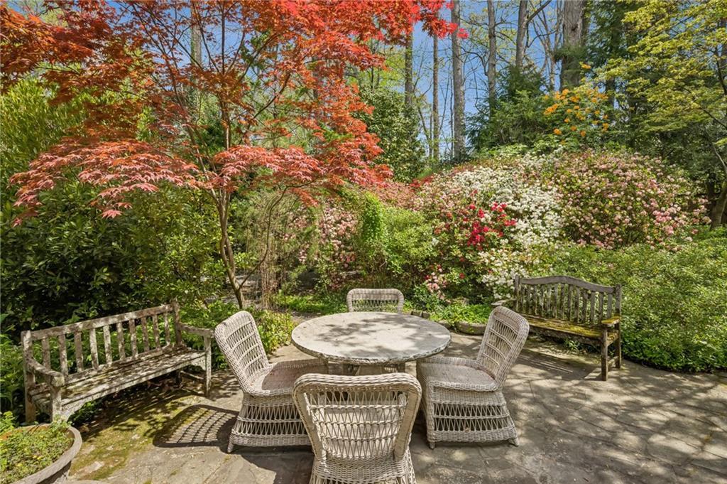 2605 Red Valley Road NW