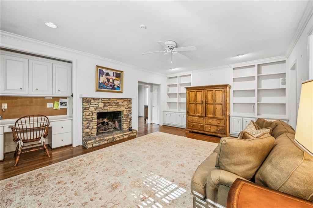 2605 Red Valley Road NW