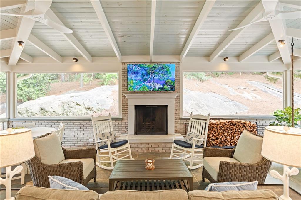 3947 Parian Ridge Road NW