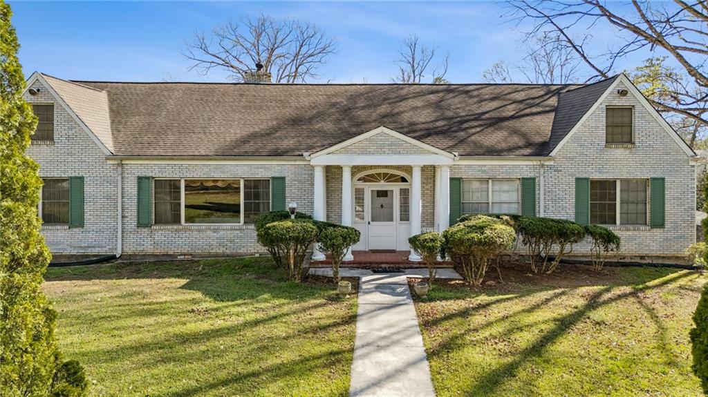 250 W Paces Ferry Road NW