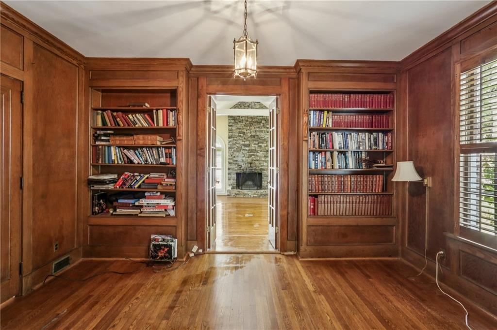 3031 W Pine Valley Road NW