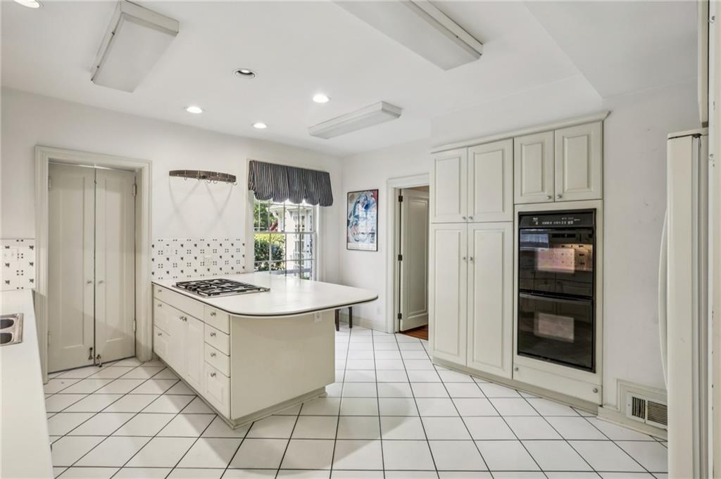 3031 W Pine Valley Road NW