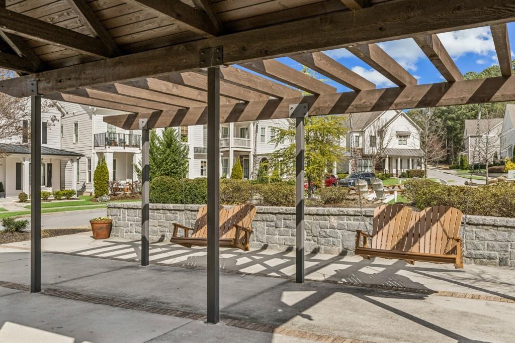 1921 Red Eagle Walk NW