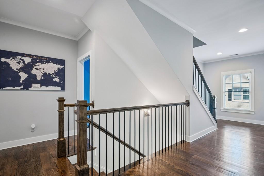 1921 Red Eagle Walk NW
