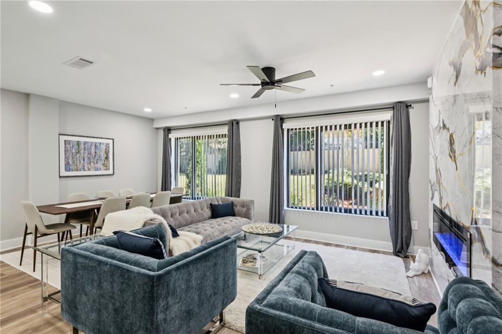 4419 Cowan Road Unit 111