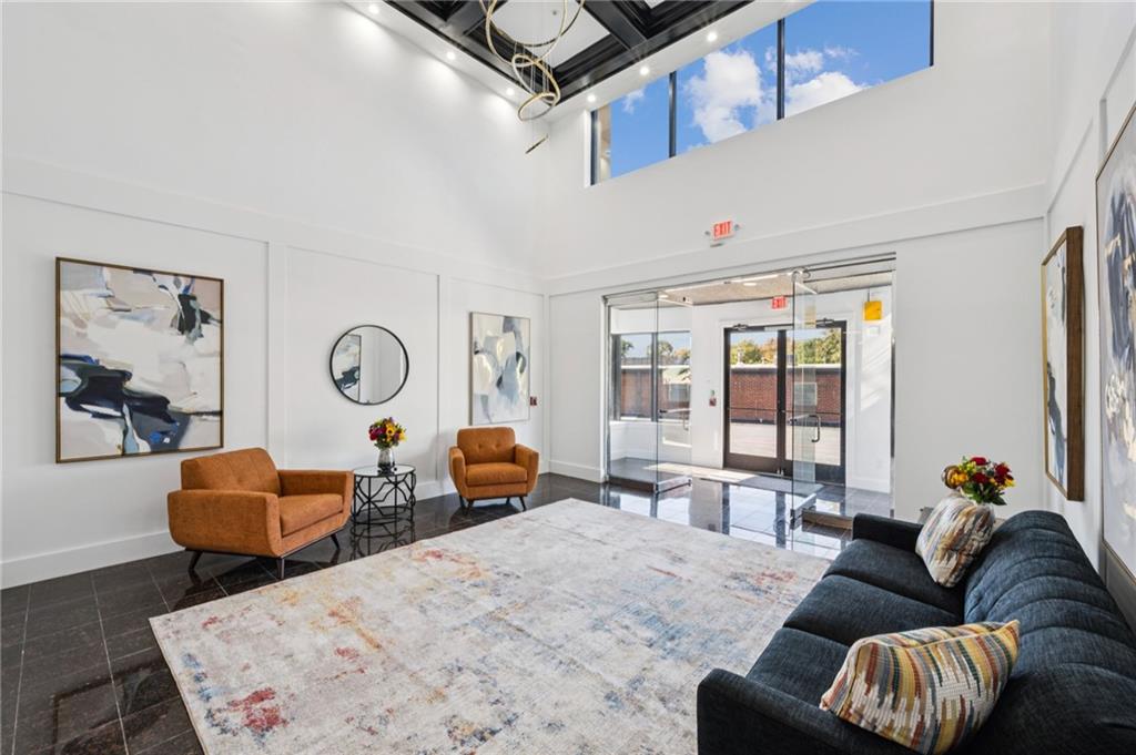 4419 Cowan Road Unit 111