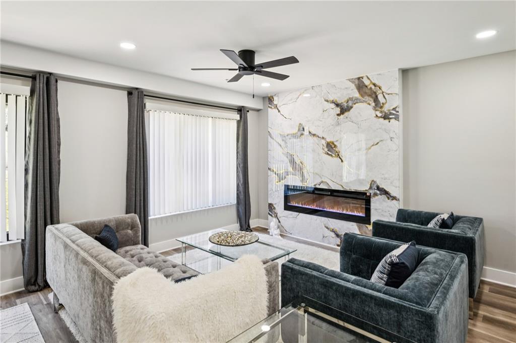 4419 Cowan Road Unit 111