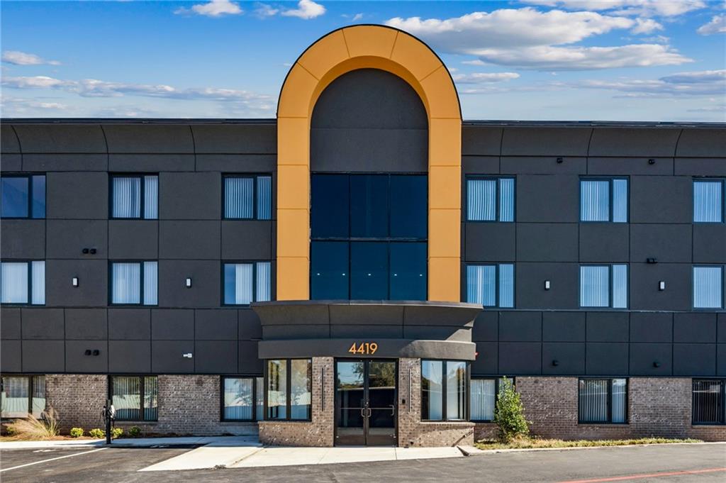 4419 Cowan Road Unit 111