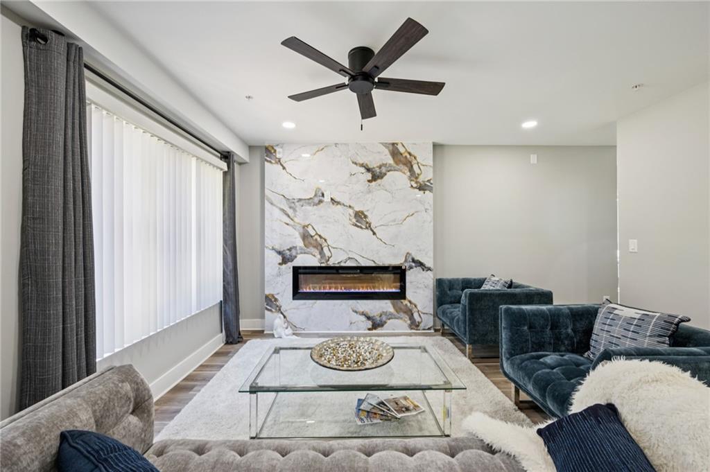 4419 Cowan Road Unit 111
