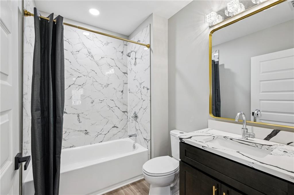 4419 Cowan Road Unit 111