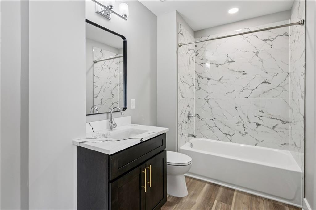 4419 Cowan Road Unit 111