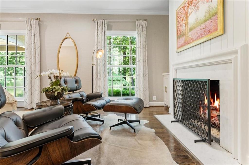 100 Huntcliff Point