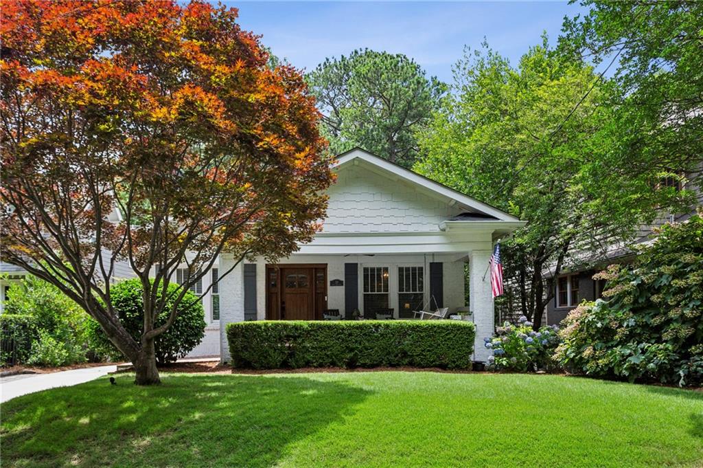 39 East Drive NE