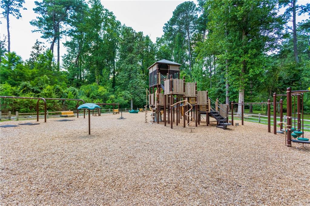 4267 Olde Mill Lane NE