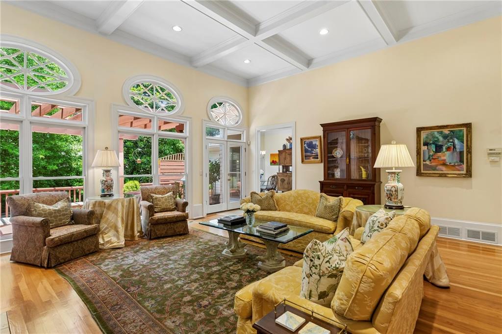 4267 Olde Mill Lane NE