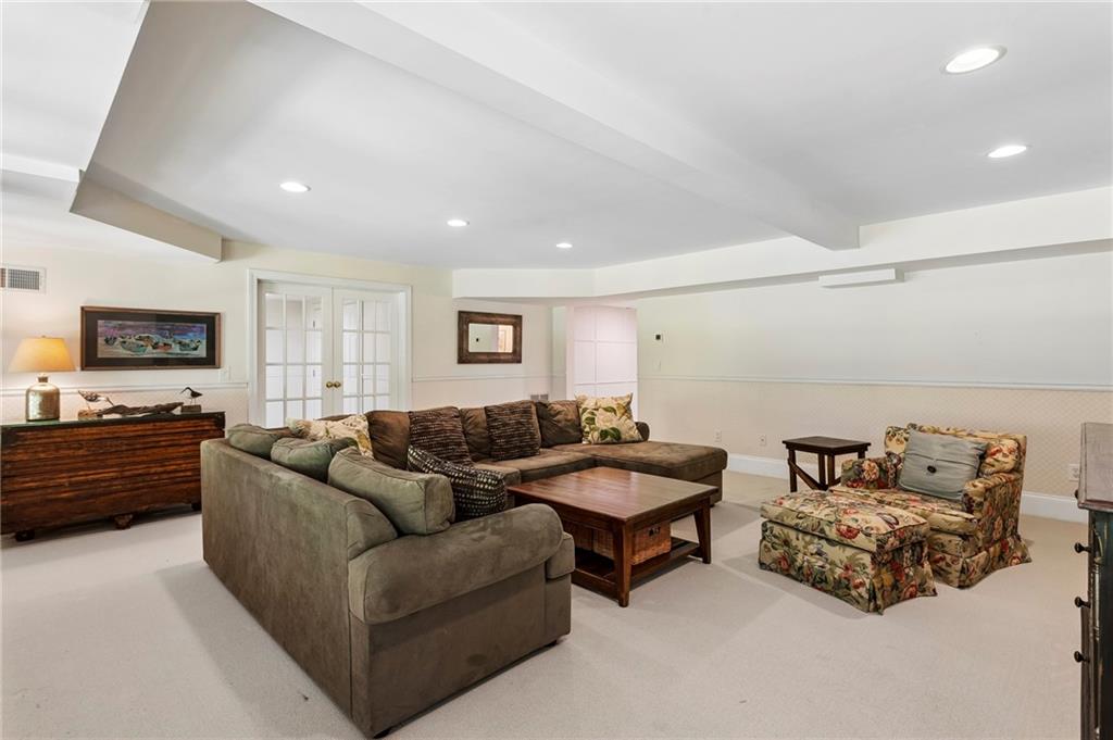 4267 Olde Mill Lane NE