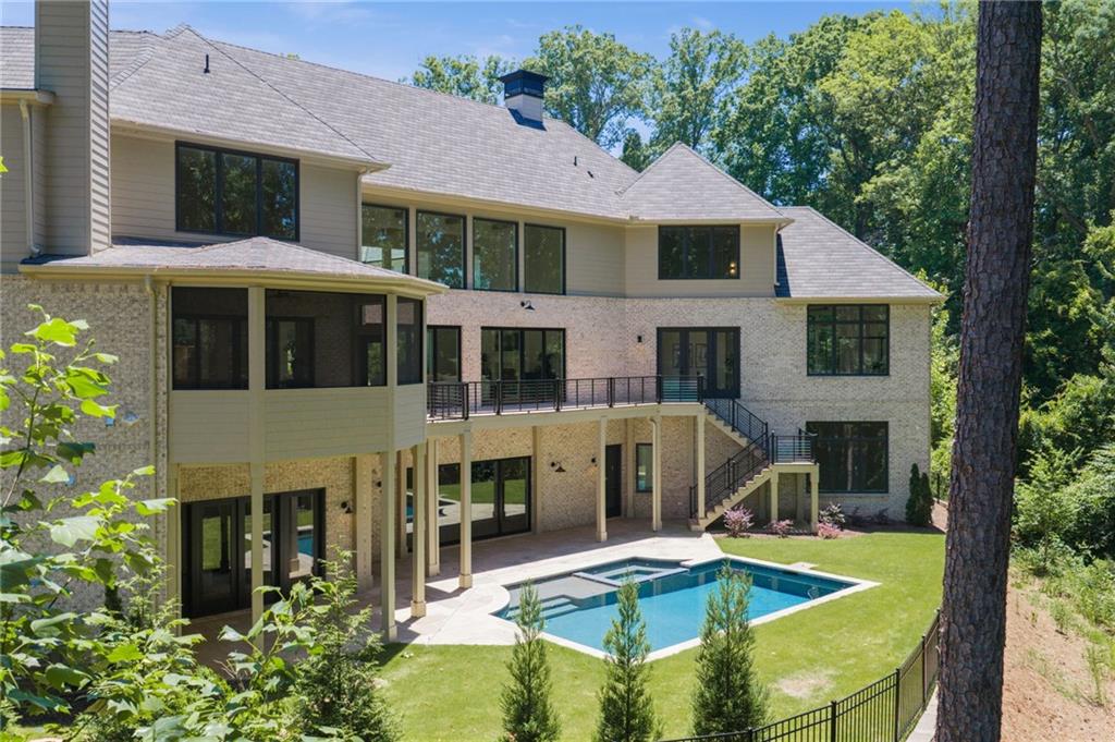 825 Kenry Court