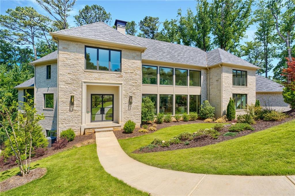 825 Kenry Court