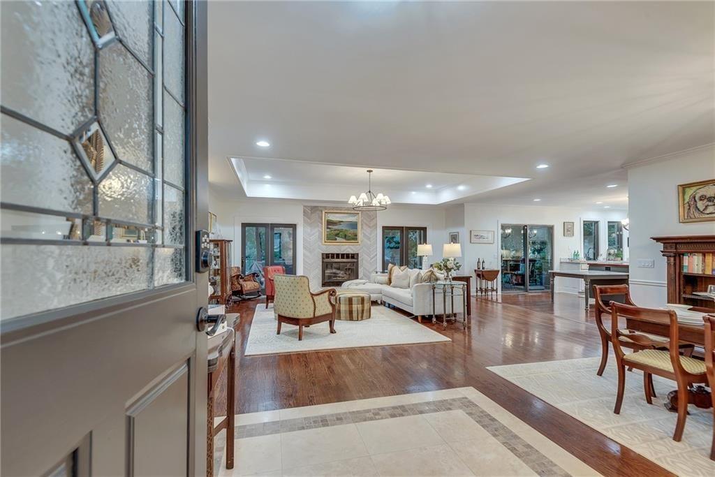 4085 Roxburgh Drive