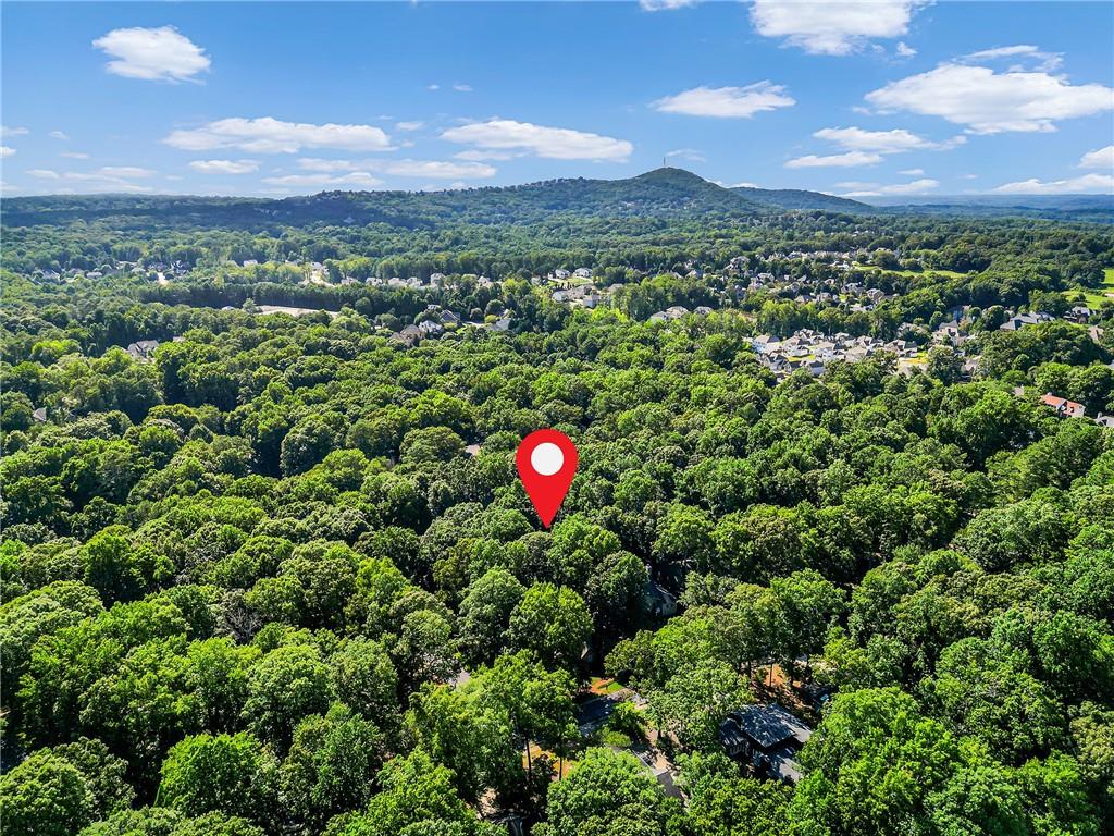 4235 Loch Highland Parkway NE