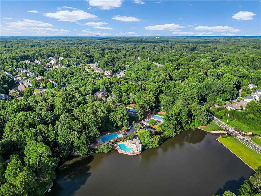 4235 Loch Highland Parkway NE