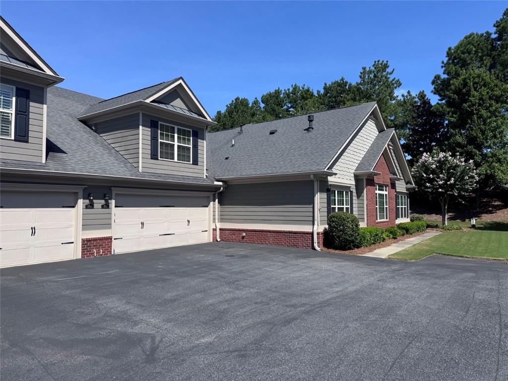 1515 Bluestone Drive