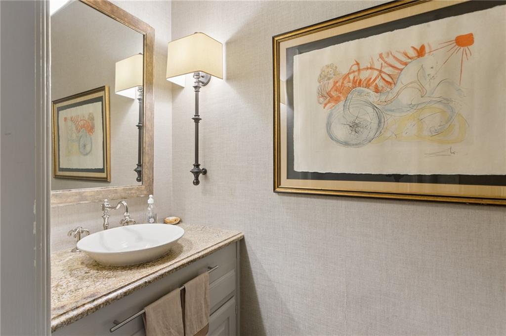 3085 Slaton Drive, number 6