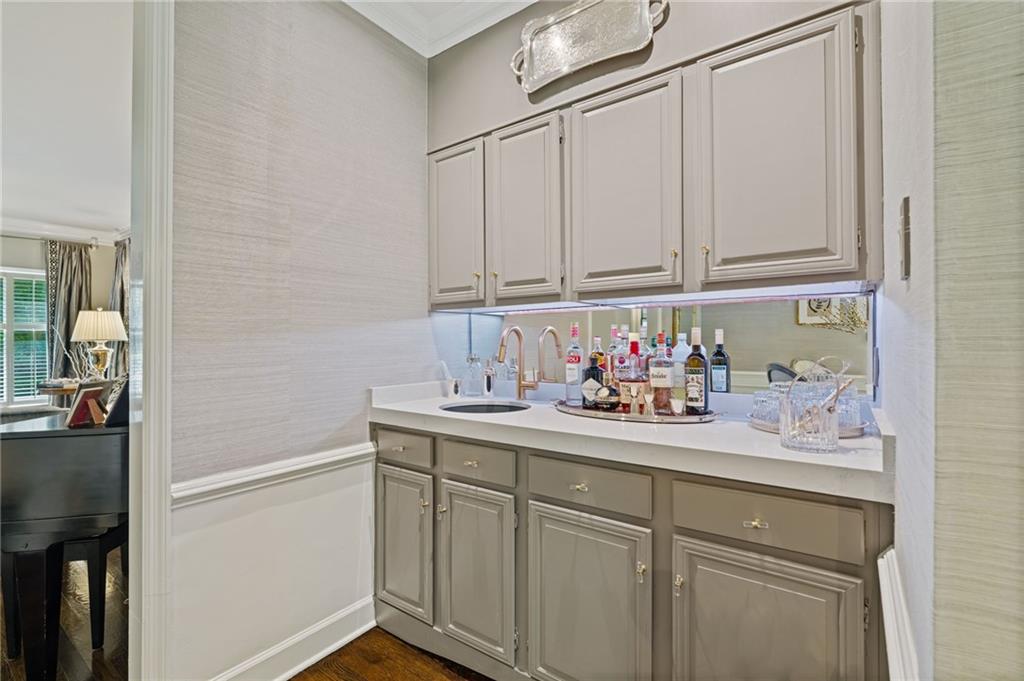 20 Pointe Terrace SE
