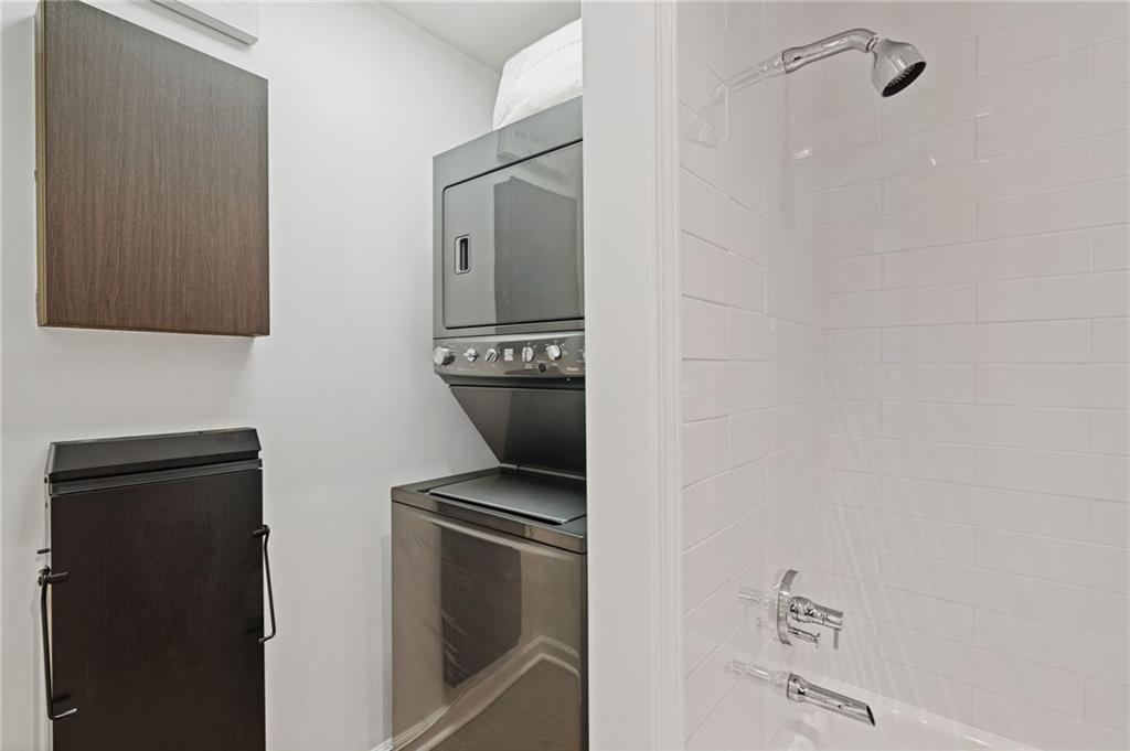 20 Pointe Terrace SE