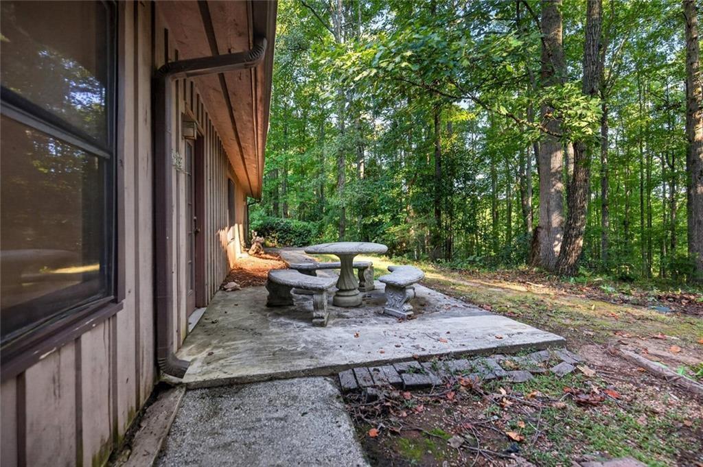 536 Adams Road
