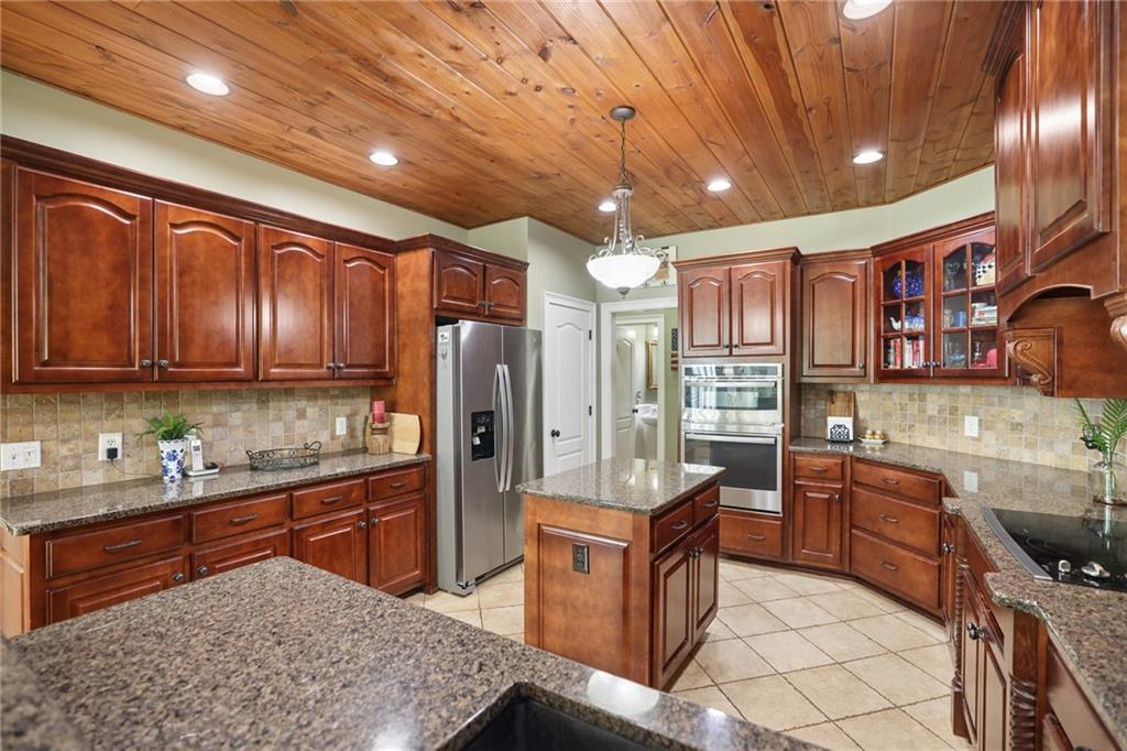 32 Amy Trammel Court