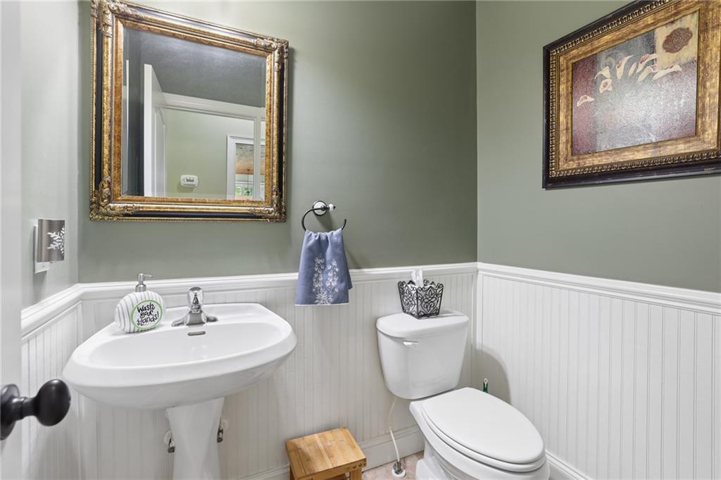32 Amy Trammel Court