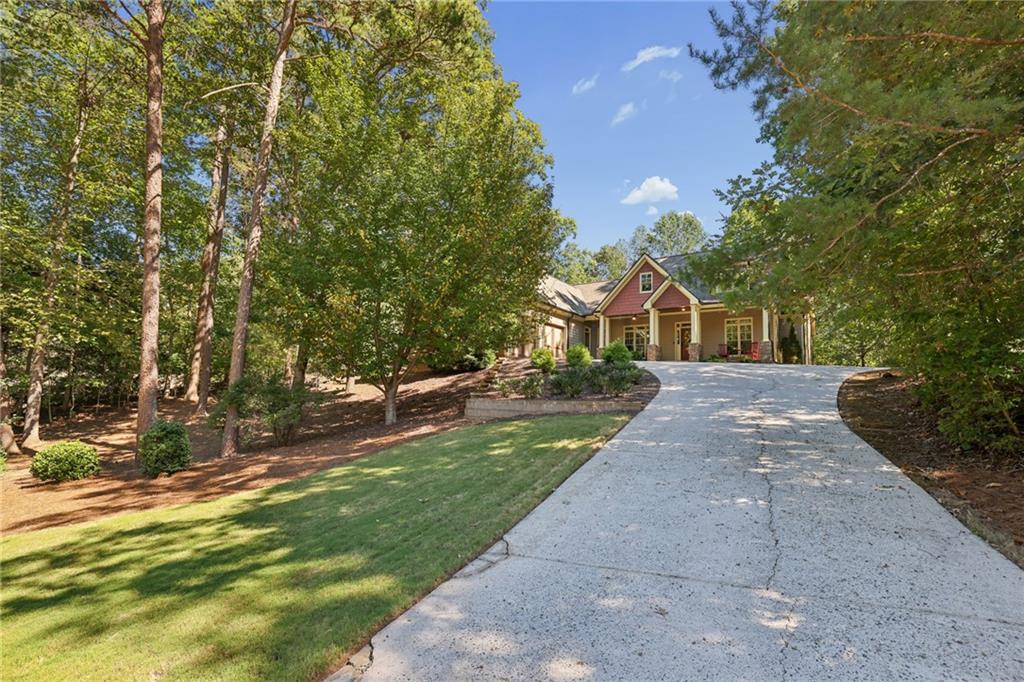 32 Amy Trammel Court