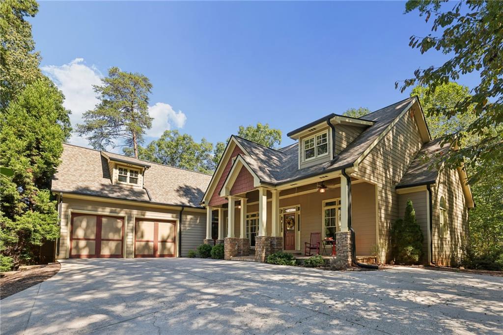 32 Amy Trammel Court