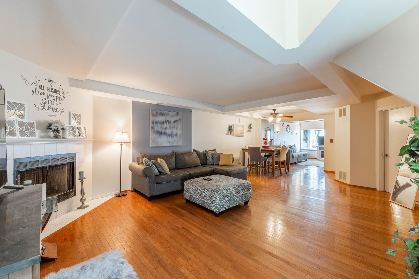 6337 Roosevelt Road Unit: 407