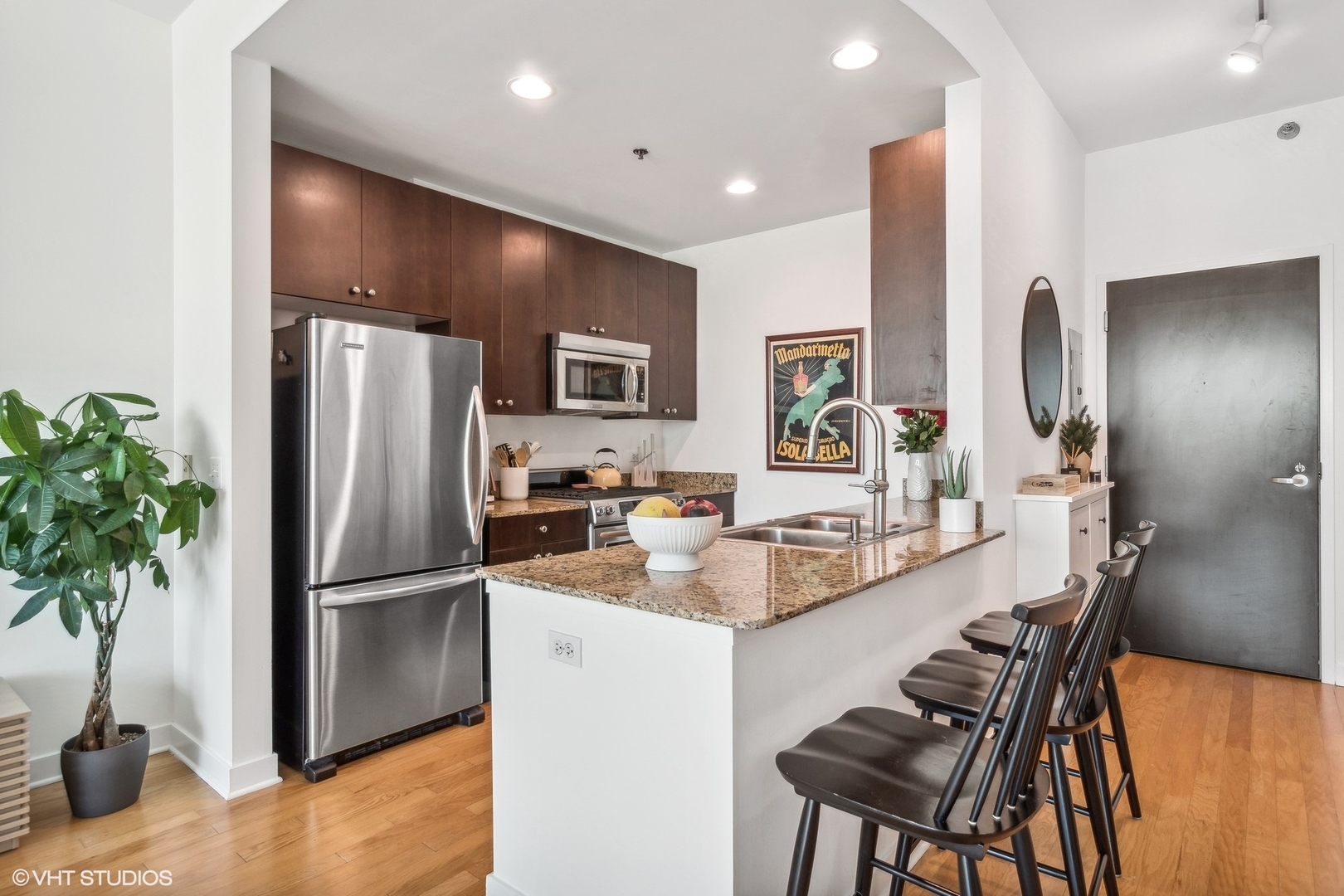 303 W Ohio Street Unit: 2301
