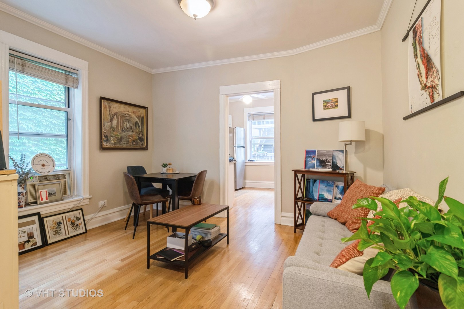 721 W Belden Avenue Unit: 2