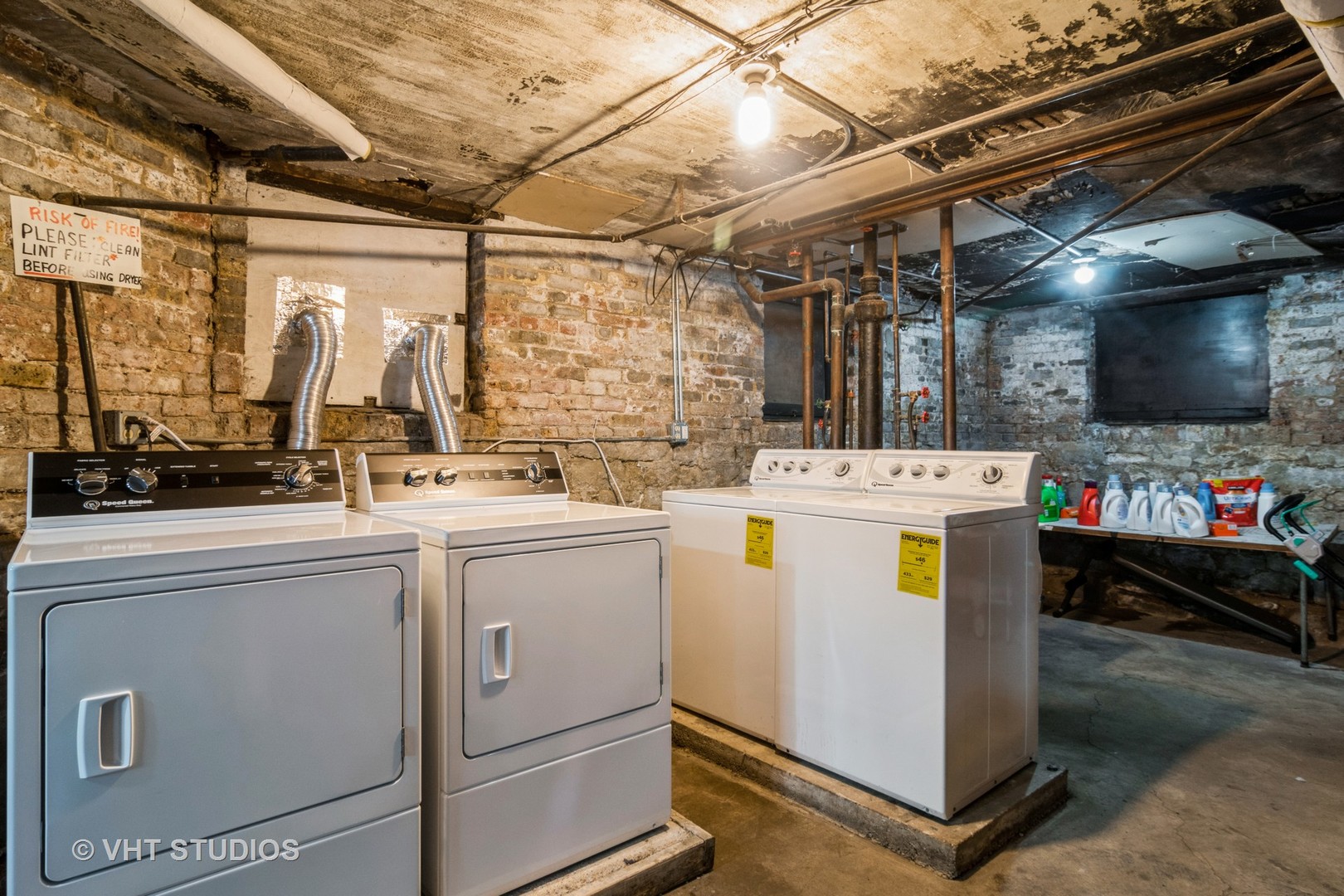 721 W Belden Avenue Unit: 2