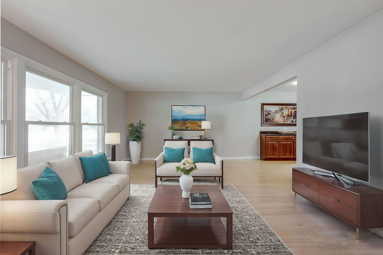 724 N Bel Aire Terrace