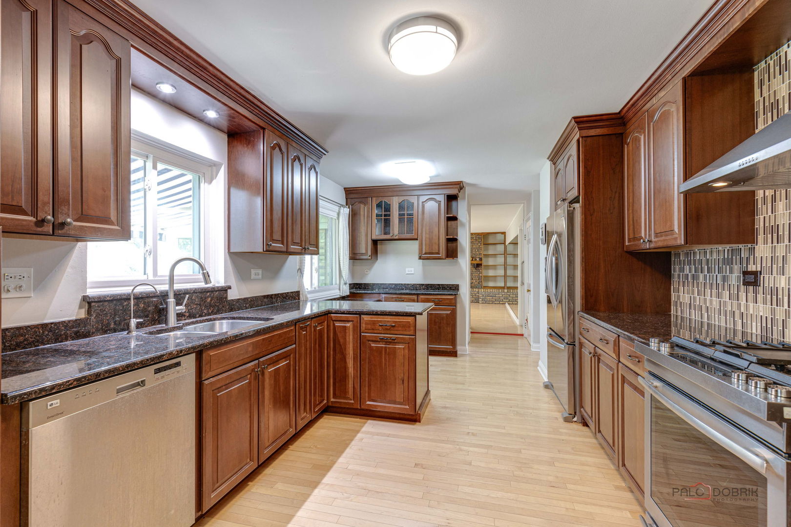 724 N Bel Aire Terrace