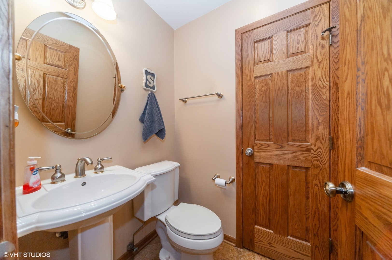 1275 Oak Trail Drive