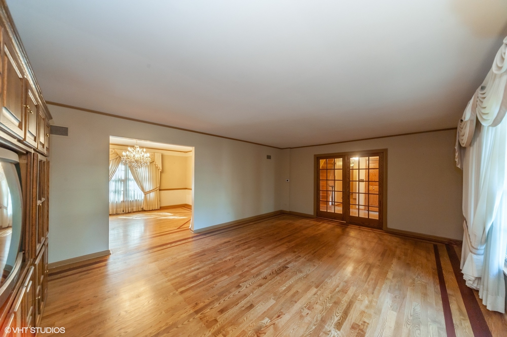1275 Oak Trail Drive