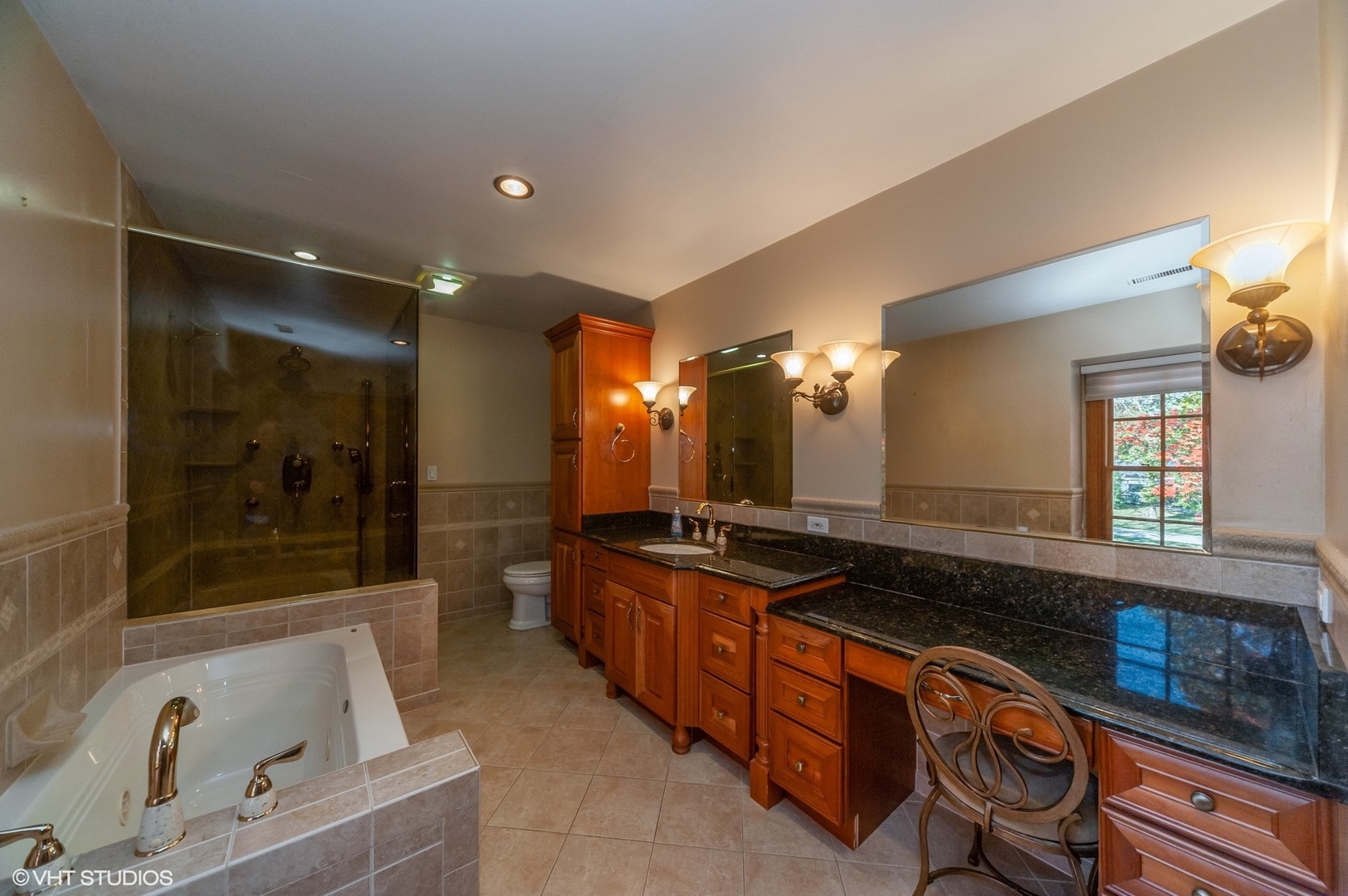 1275 Oak Trail Drive