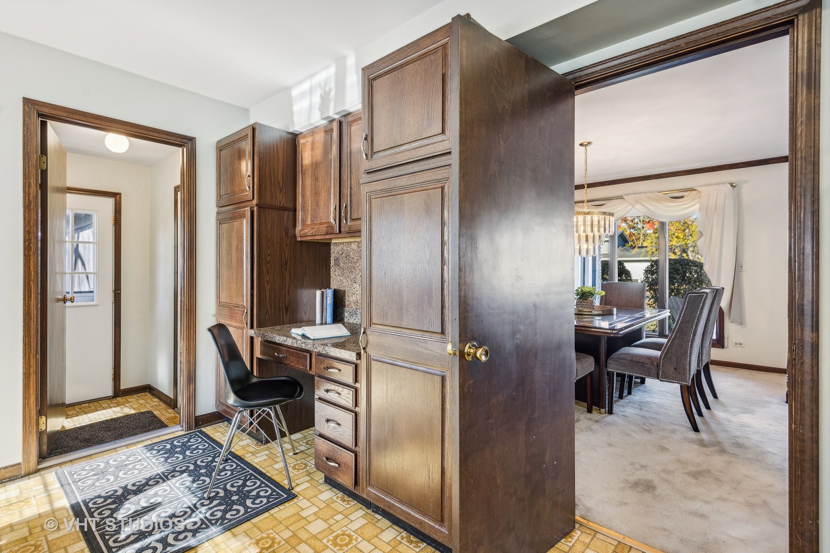 29W221 Smith Road