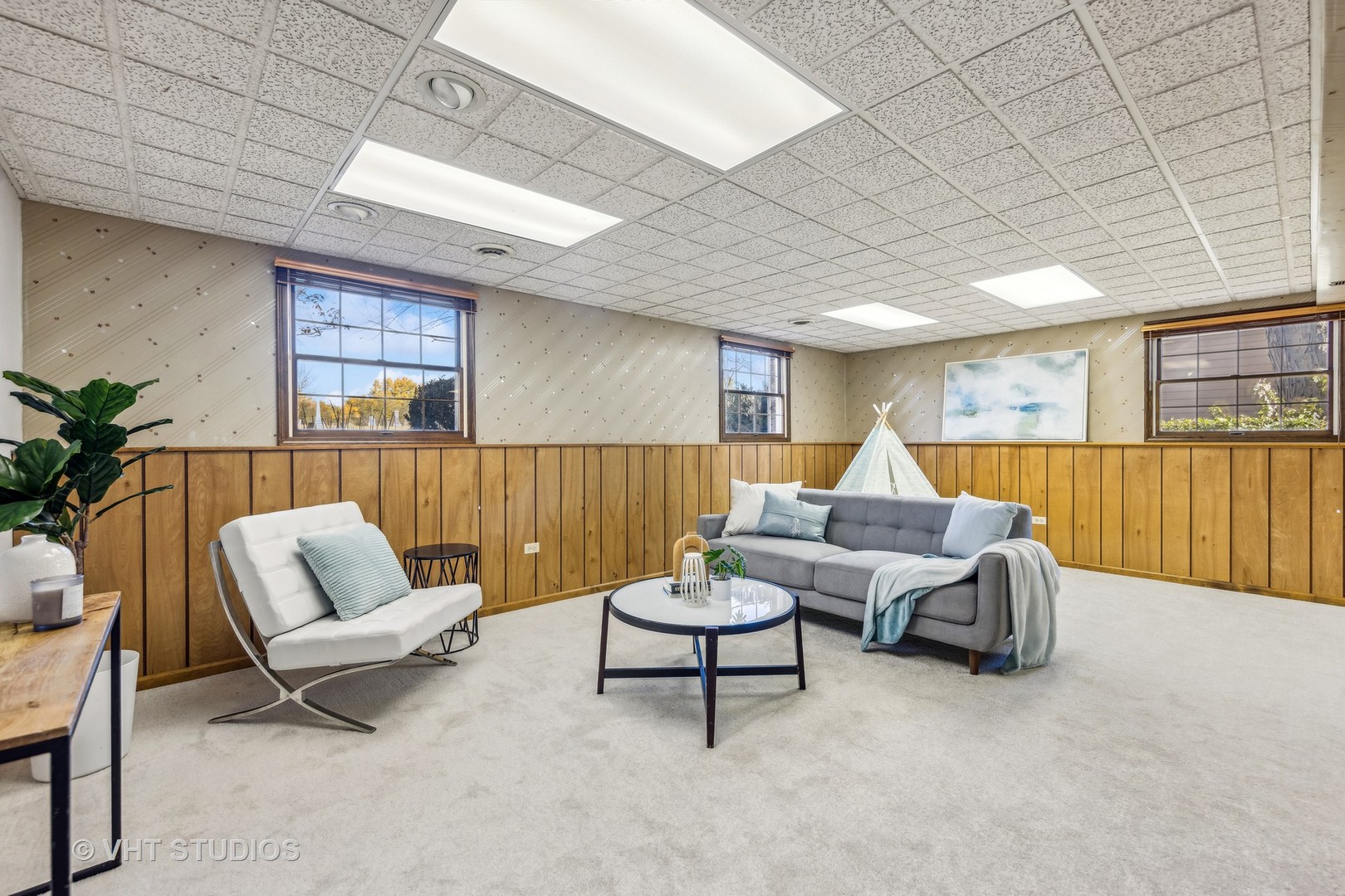29W221 Smith Road