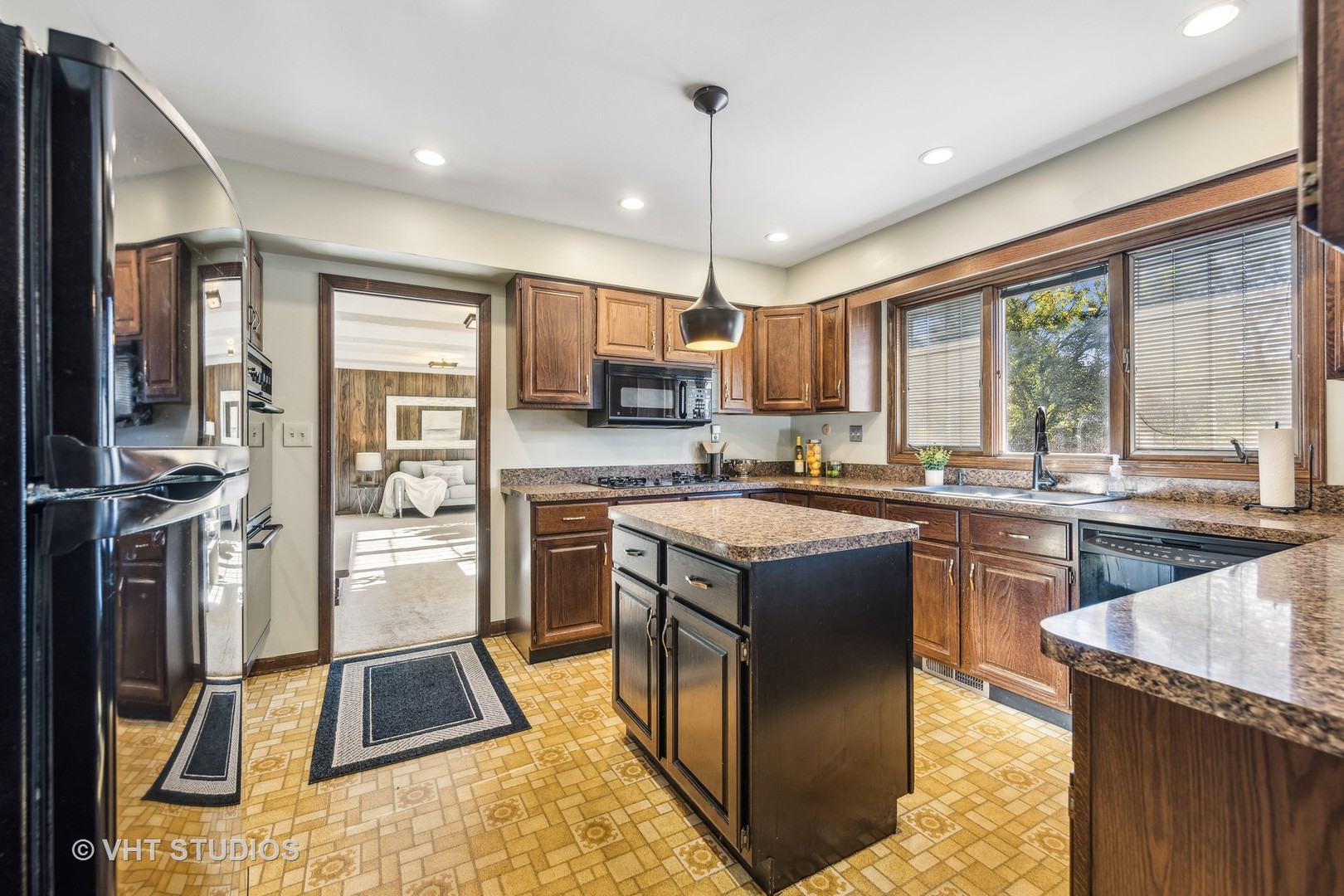 29W221 Smith Road