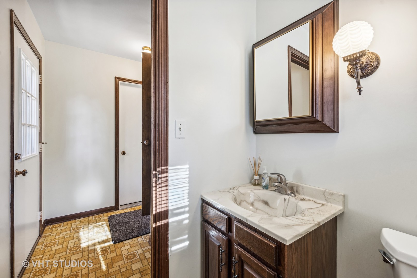 29W221 Smith Road
