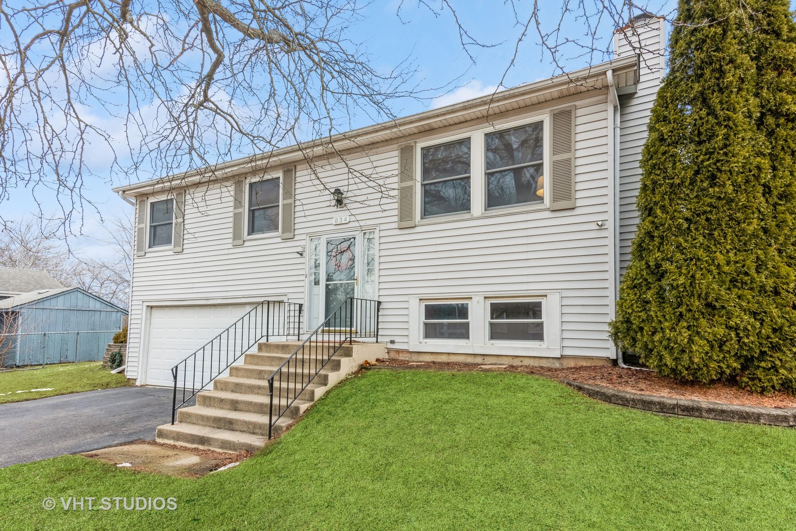 834 Bay Court