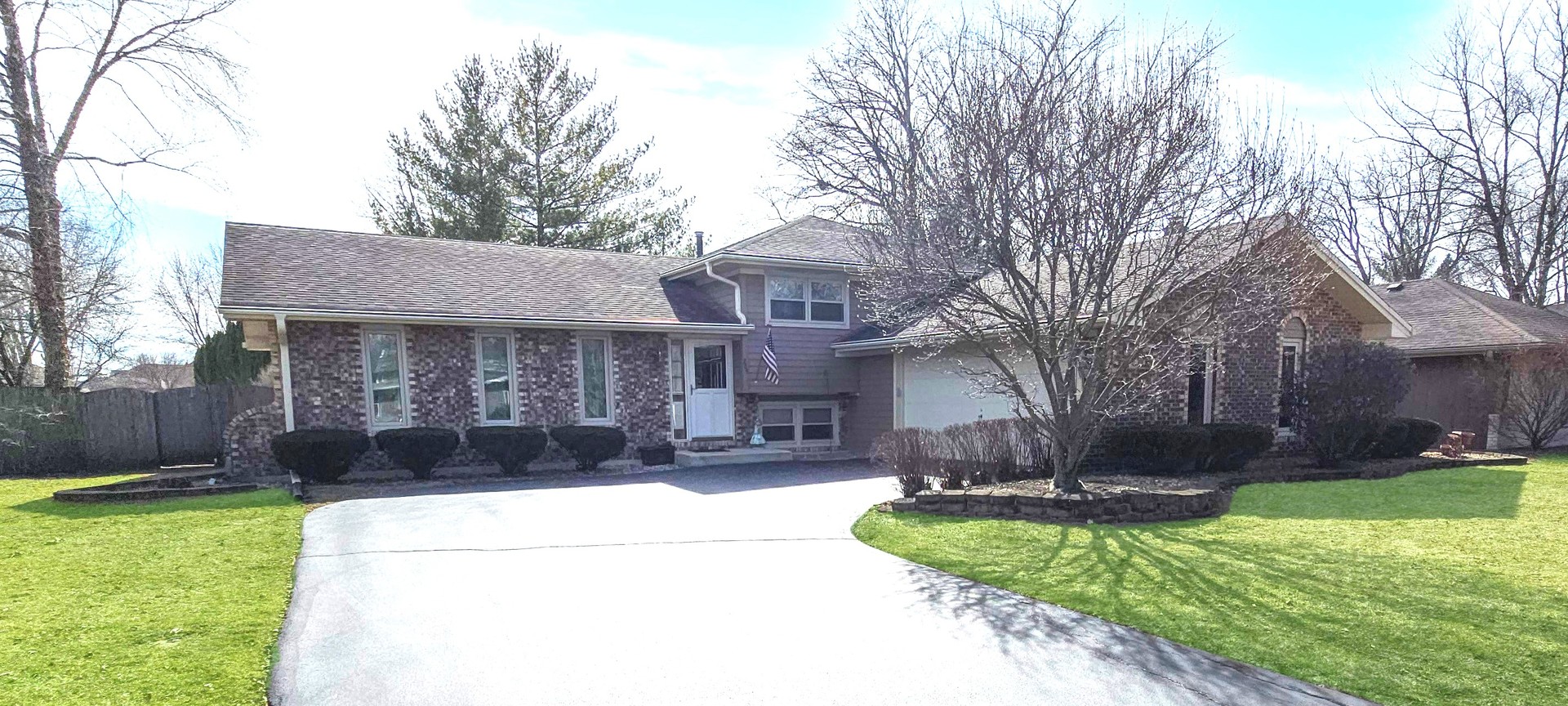 30W285 Mcgregor Lane